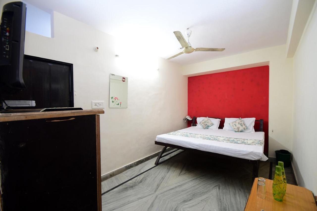 Hotel New India Guest House Jaipur Exterior photo
