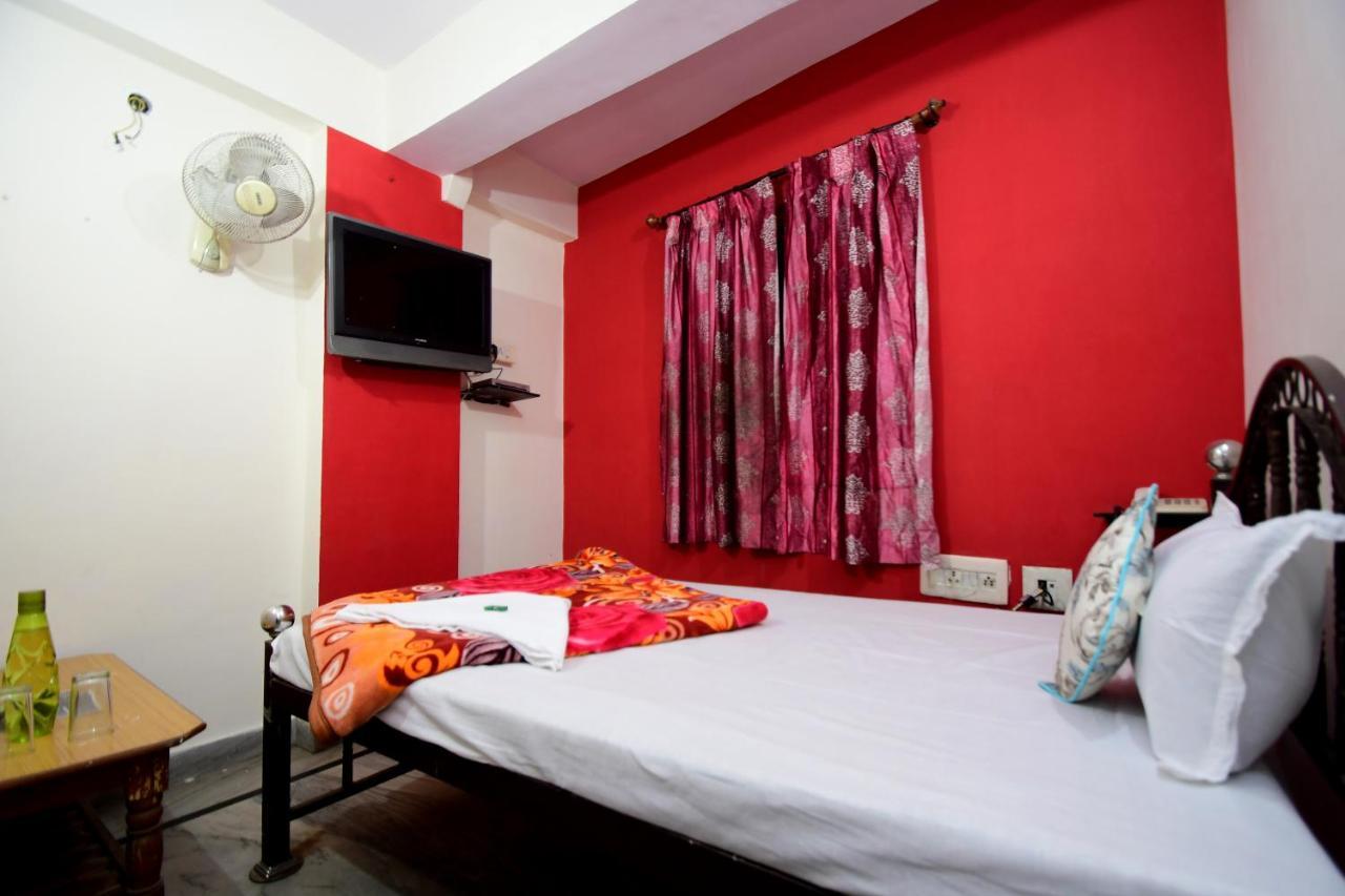 Hotel New India Guest House Jaipur Exterior photo