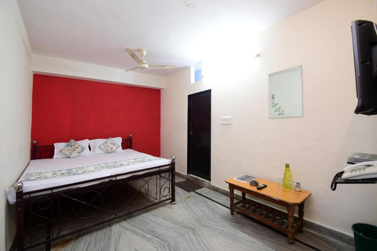 Hotel New India Guest House Jaipur Exterior photo