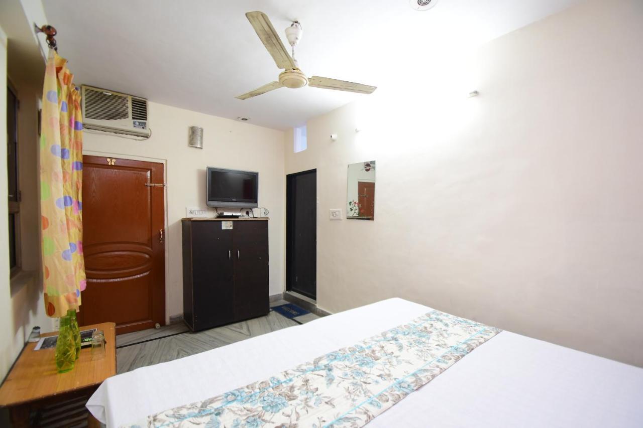 Hotel New India Guest House Jaipur Exterior photo